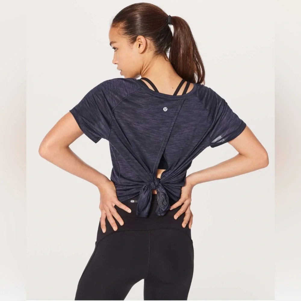 Lululemon Back In Action Short Sleeve